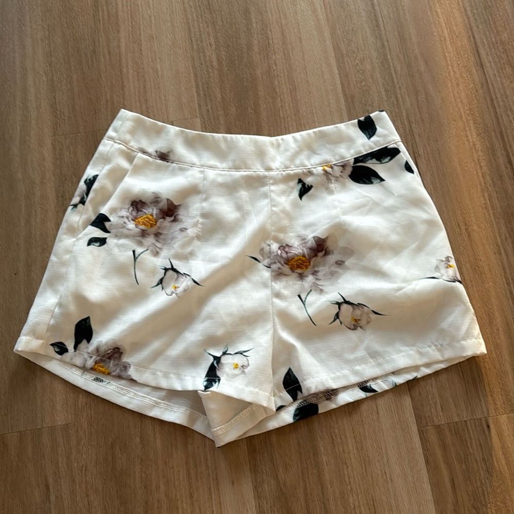 White floral shorts